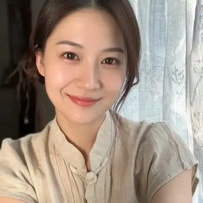 罗彤